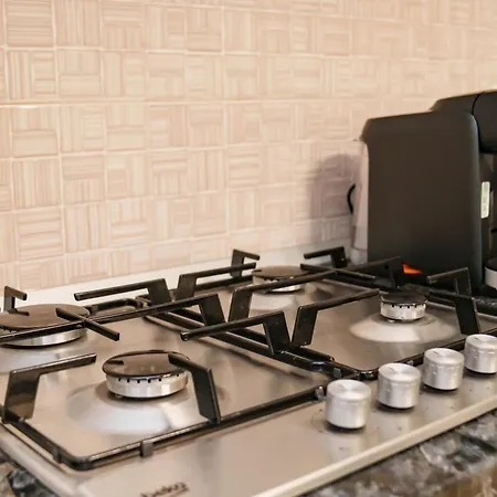 Escape Lounge Apartment *